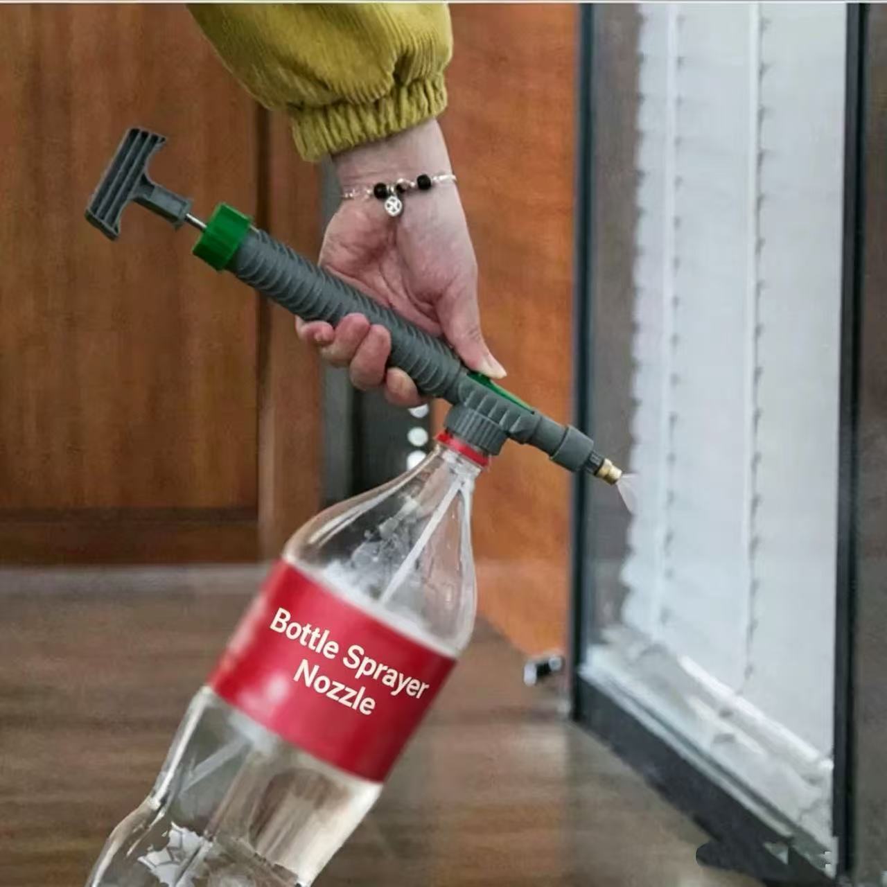 Универсальная насадка-распылит – обзор и цена Sports Equipment Disinfectant Spray