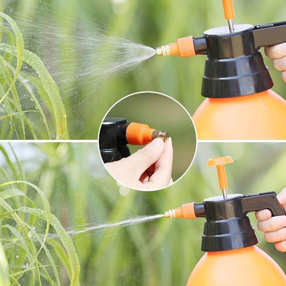 Ручной садовый опрыскиватель,  – обзор и цена Sports Equipment Disinfectant Spray